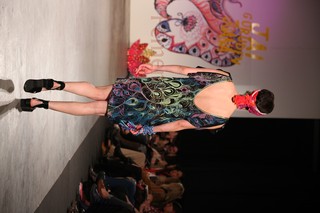 Desfile Juana de Arco 176 moda primavera verano